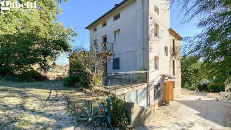 Casa Indipendente in Via Santa Croce, 110, Lanciano (CH)