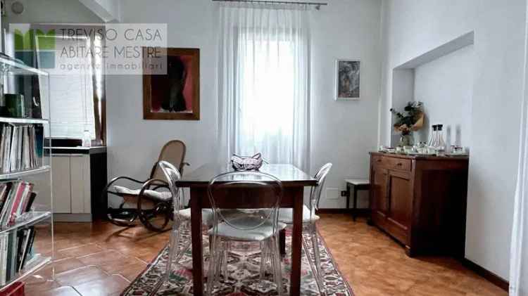 Villa bifamiliare viale Luzzatti, Viale Luzzatti, Treviso