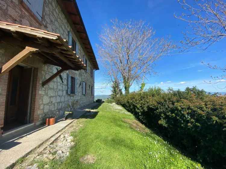 Casale, buono stato, 775 m², Cetona