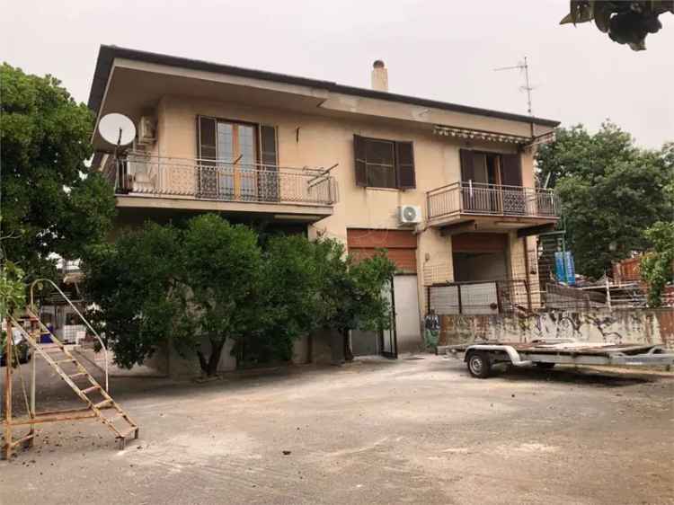 Appartamento in VIA DELLA STAZIONE DI CORI 3, Cori, 7 locali, 1 bagno