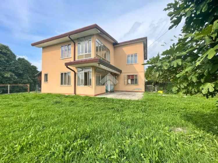 Villa unifamiliare via Venier 1, Peseggia Gardigiano, Scorzè