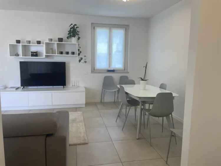 Villa unifamiliare, nuova, 200 m², Manerba del Garda