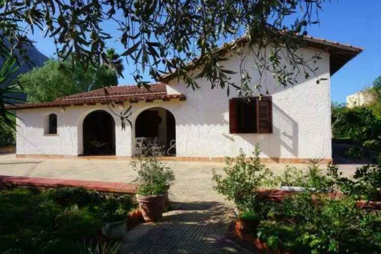 Villa in Torre pozzillo, Cinisi, 4 locali, 2 bagni, giardino privato