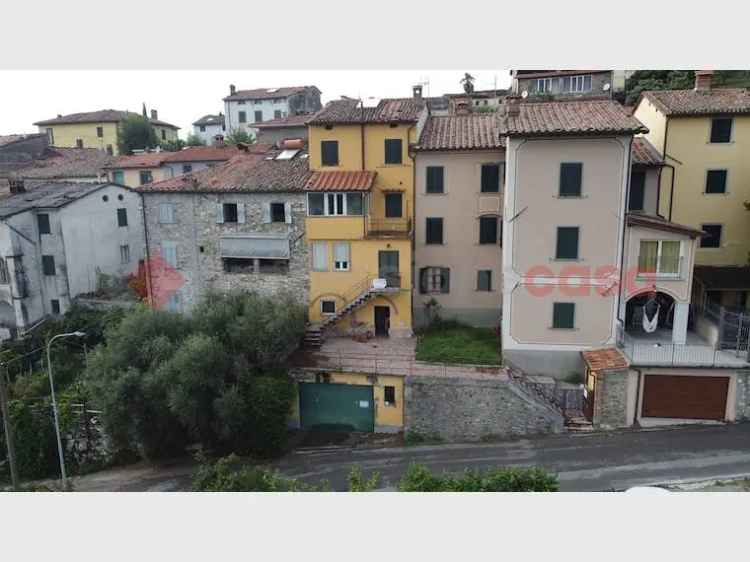 Casa Indipendente in vendita  a Coreglia Antelminelli