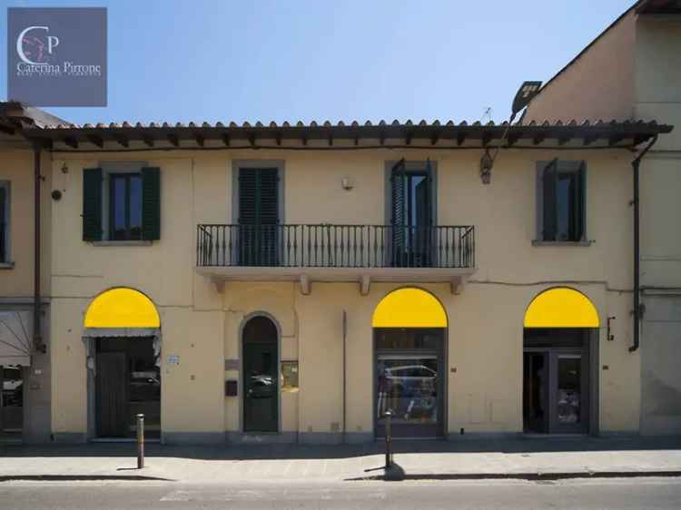 Appartamento in Via Chiantigiana, Bagno a Ripoli, 11 locali, 2 bagni