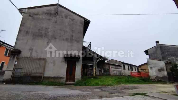 Terratetto unifamiliare via cavour 32, Grumello Cremonese, Grumello Cremonese ed Uniti