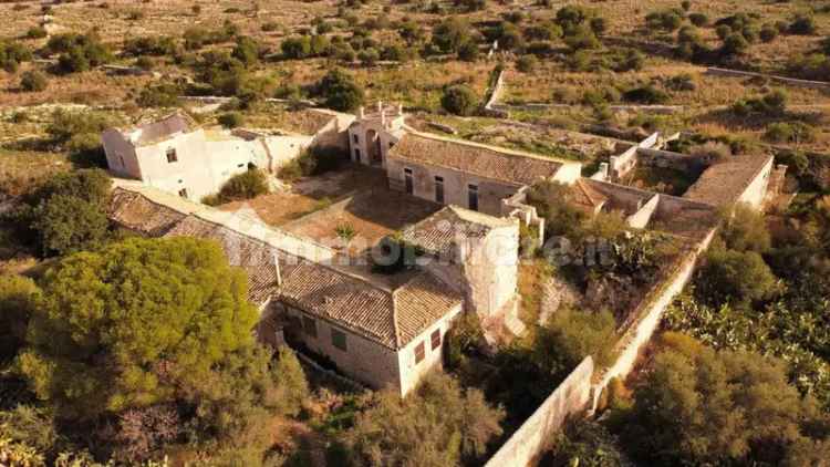 Villa unifamiliare viale delle Industrie, Marina di Modica, Modica