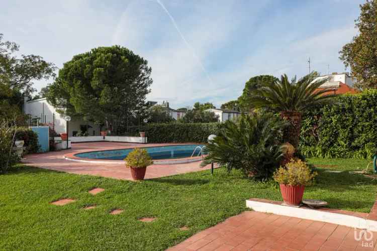 Vendita villa 10 locali di 400 m² in Arenzano (16011) - 131300 - iad