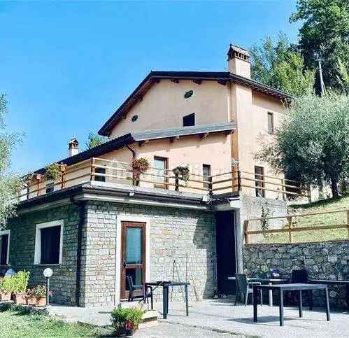 Villa unifamiliare Strada Provinciale 4, Viggianello