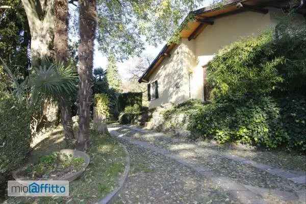 Villa In Affitto in Torino, Piemonte