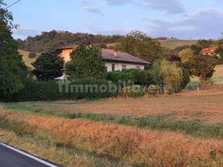 Villa unifamiliare via Vigne 13, Collecchio