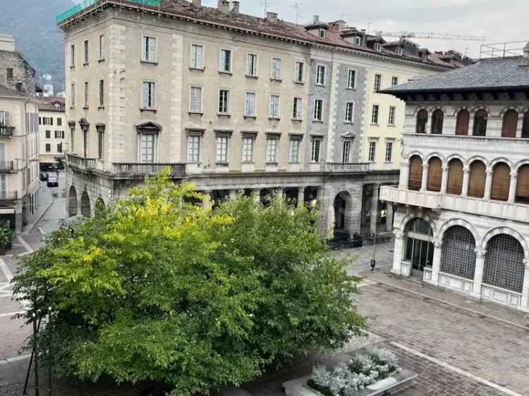 Appartamento in affitto a Como piazza Guido Grimoldi, 15