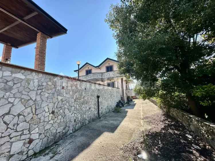 Villa unifamiliare via Puopolo, Limatola, Giardoni, Limatola