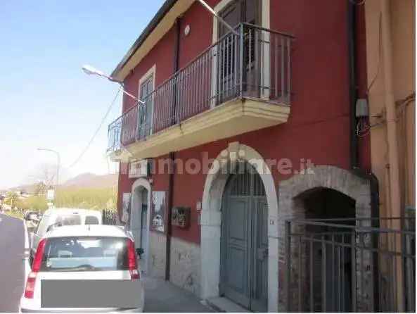 Villa all'asta via Campi, 20/11 11, 83024 Monteforte Irpino Italia, Monteforte Irpino