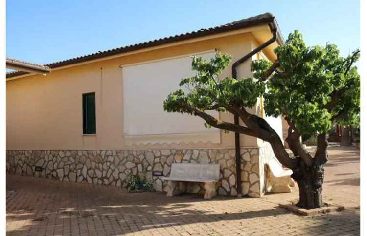 Villa in vendita a Favara