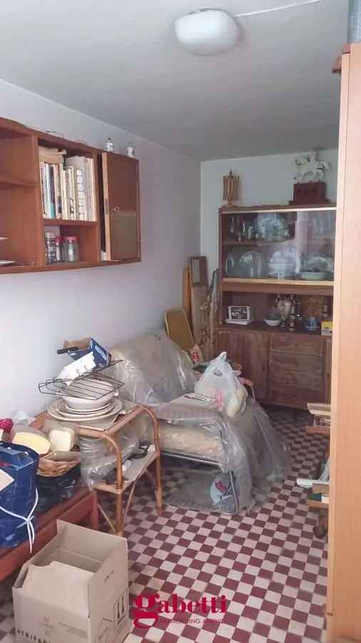 Casa Indipendente in Piazza Vittorio Emanuele , 24, Scorrano (LE)