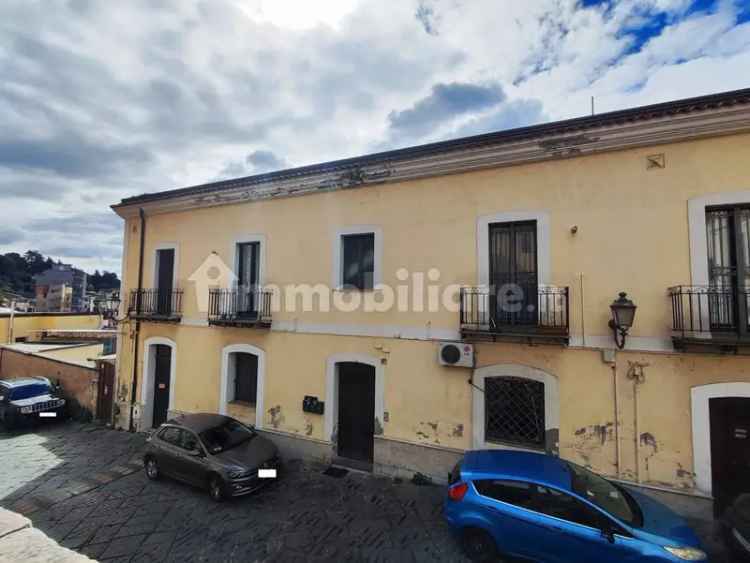 Bilocale Rampa Annunziata, Centro Storico, Benevento