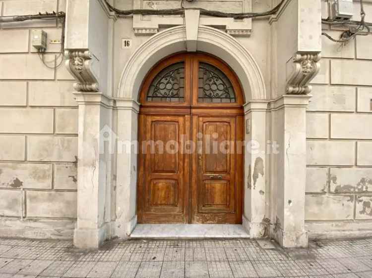 Appartamento via San Giovanni Bosco, Centro Storico, Messina