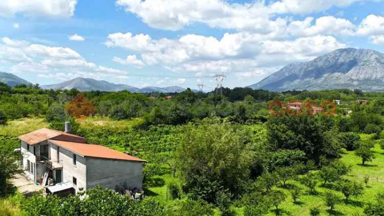 Terratetto unifamiliare via Quercino, 28, Cervinara