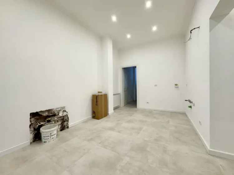 Appartamento in Via Vittorio Veneto, Nettuno, 1 bagno, 60 m²