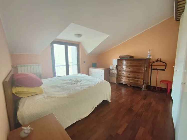 Villa in Via Gneo Nevio, 18, Capua (CE)