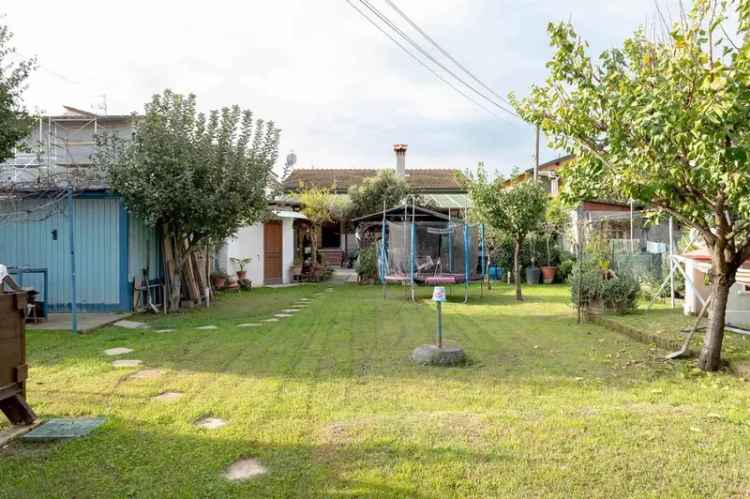 Villa in Via del pozzo Rosso 5, Signa, 6 locali, 2 bagni, 150 m²