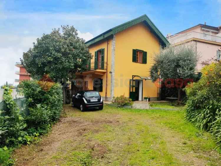 Villa unifamiliare via Duca Degli Abruzzi, 240, San Martino - Villetta, Sanremo