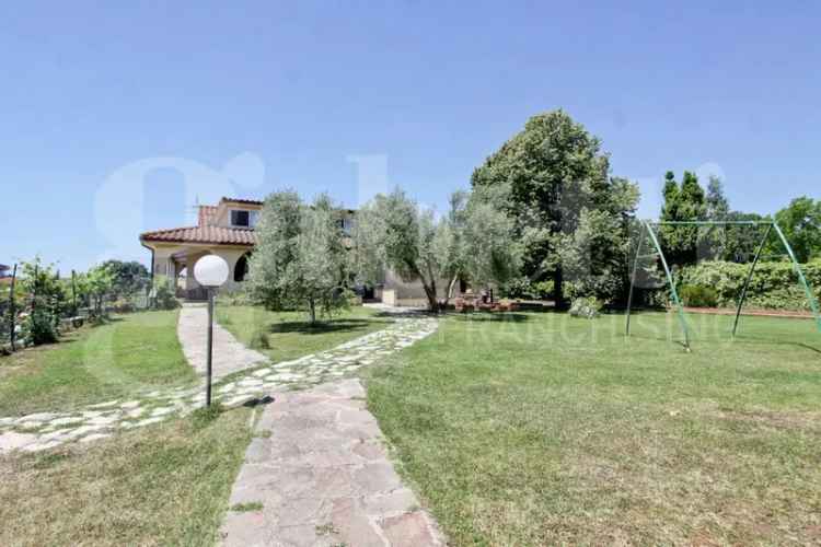 Villa in Via  Santa Cornelia, Formello (RM)