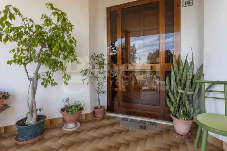 Villa bifamiliare in Via Turati, 15, Portogruaro (VE)