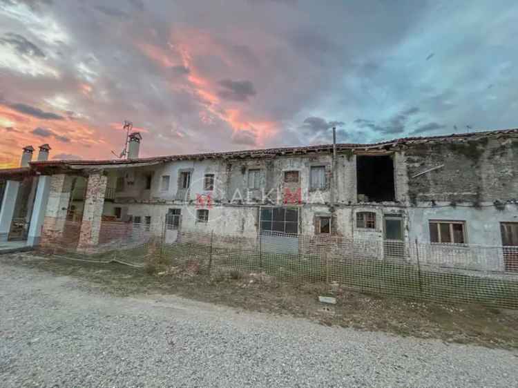 Rustico via Santissima Trinità, Risano, Pavia di Udine