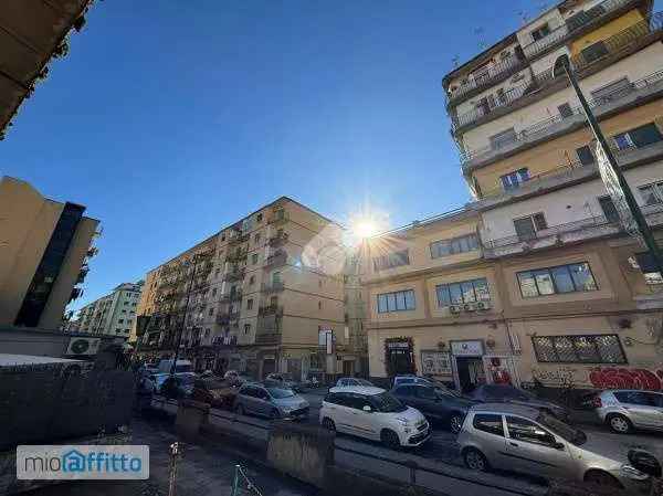 Appartamento In Affitto in Napoli, Campania