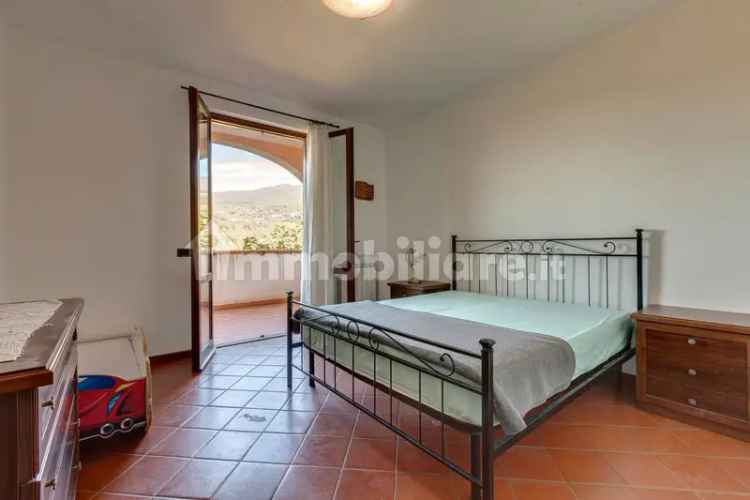 Villa bifamiliare via Poggio ai Giubbiani 56, Poggio Ai Giubbiani, Reggello