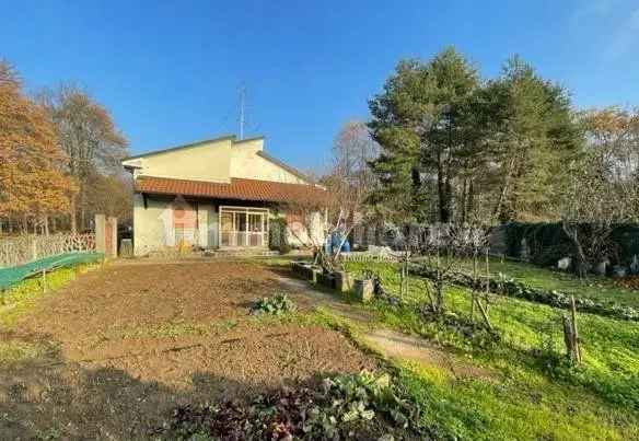 Villa unifamiliare via Lazzaro Spallanzani, Lentate sul Seveso