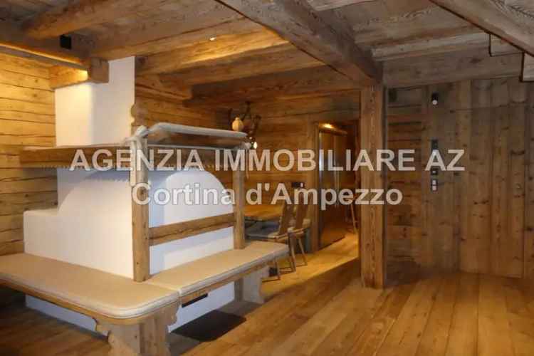 Mansarda ottimo stato, 170 m², Centro, Cortina d'Ampezzo