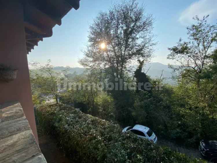 Villa plurifamiliare Località Castell'Arienti, Collinare, Bologna