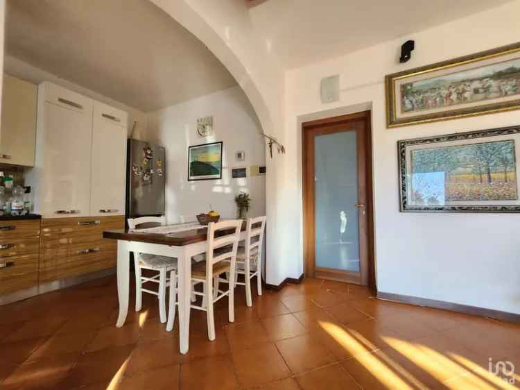 Vendita casa indipendente 6 locali di 204 m² in Stella (17044) - 108160 - iad