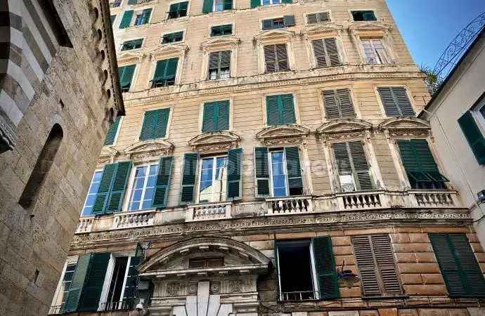 Quadrilocale piazza di San Donato, Molo, Genova