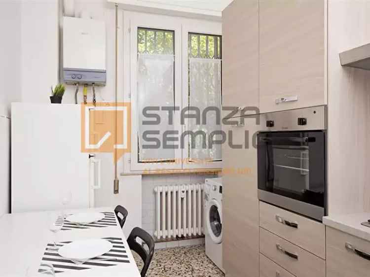 Stanza singola in affitto  in VIA BASTIONI SETTENTRIONALI, 49 a Rimini