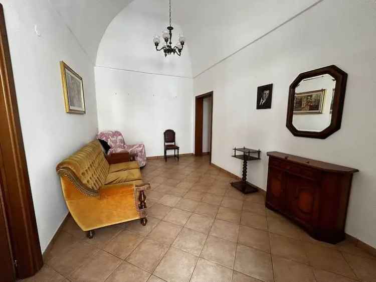 Casa Indipendente in vendita  a Faggiano