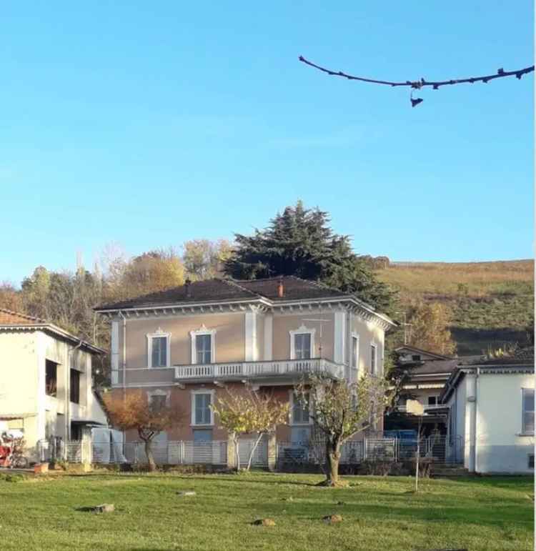 Villa singola in Via Recoaro, 33, Broni (PV)