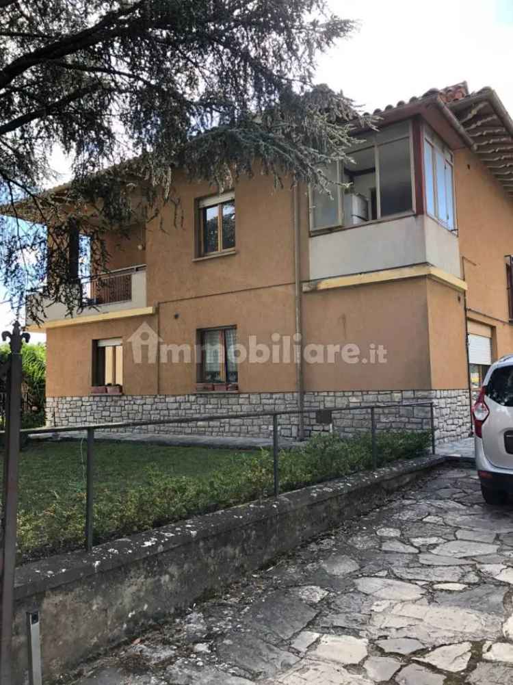 Villa unifamiliare via Mario Lucertini 12, Centro, Passignano sul Trasimeno