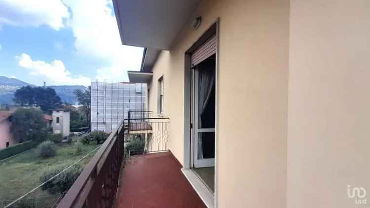 Vendita attico / Mansarda / Loft 5 locali di 115 m² a Olginate (23854) - 127221 - iad