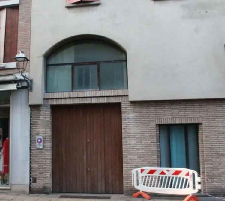 Appartamento in Via delle Torri, Forlì, 6 locali, 157 m² in vendita