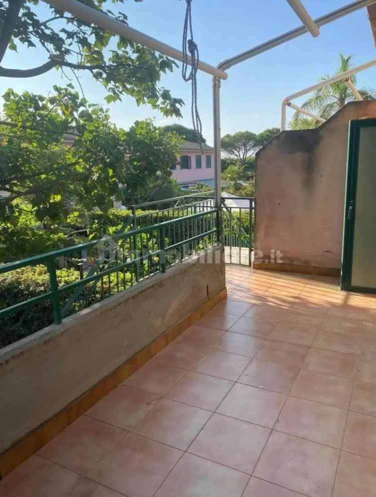 Villa unifamiliare viale Himera 15, Campofelice di Roccella