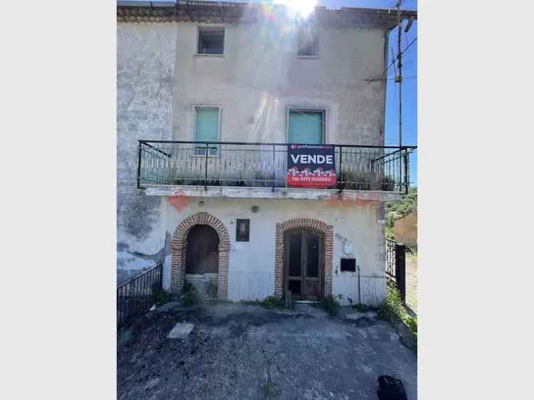 Casa Indipendente in vendita  a Spigno Saturnia