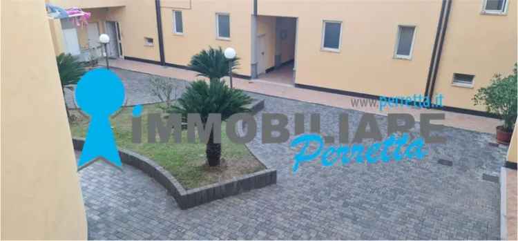 Appartamento in Via Camerelle, Sapri, 6 locali, 2 bagni, garage, 85 m²