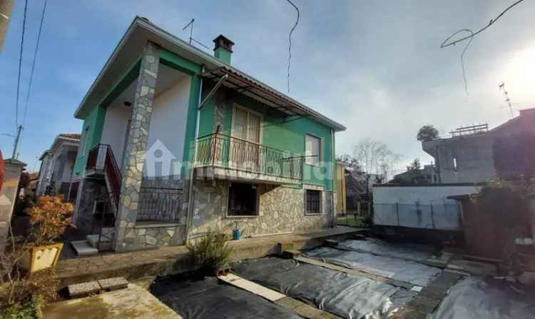 Villa unifamiliare via Teresio Olivelli 81, Corso Novara, Stadio, Vigevano