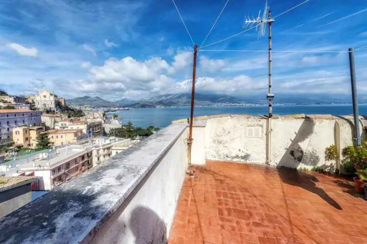 Terratetto unifamiliare via San Giovanni, Gaeta