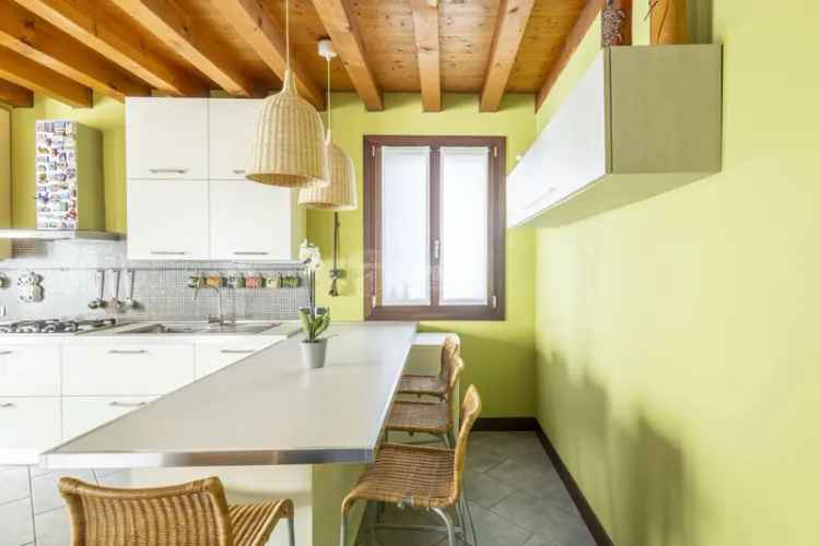 Villa plurifamiliare via Giuriati 34/B, Frescada, Preganziol