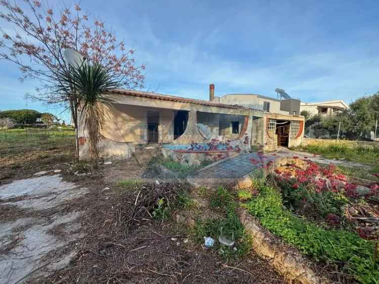 Villa in VIA NELSON, Siracusa, 3 locali, da ristrutturare in vendita